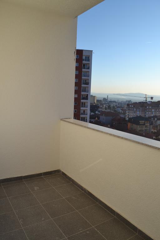 Apartment Gashi Priștina Exterior foto