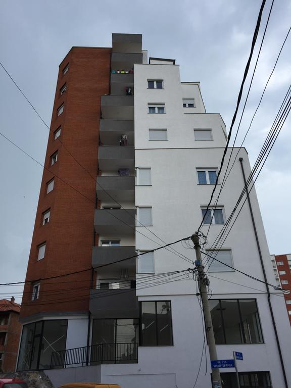 Apartment Gashi Priștina Exterior foto